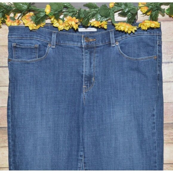 Levi's Ladies Classic Boot Denim Mid Rise Blue Jeans Size 14 32 X 32 Stretch - Picture 2 of 12